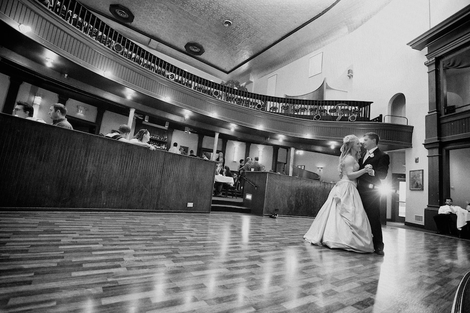 affordable twin cities wedding photographer 30